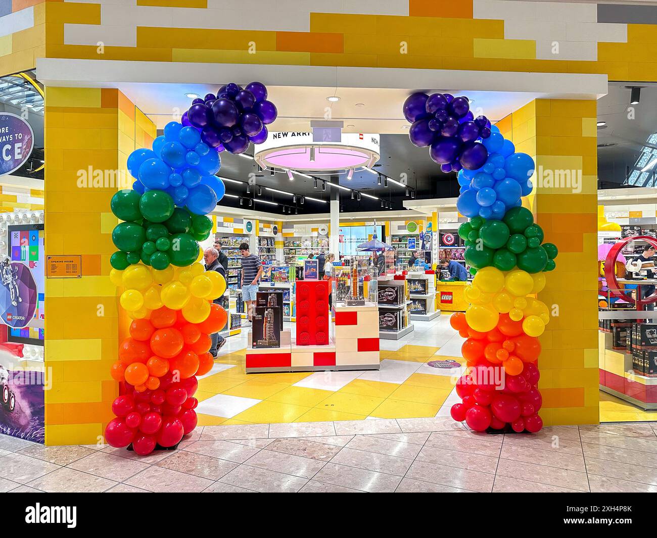 Ingresso al Lego Certified Store, al centro commerciale Westfield Riccarton, Riccarton Road, Riccarton, Christchurch (Ōtautahi), Canterbury, nuova Zelanda Foto Stock