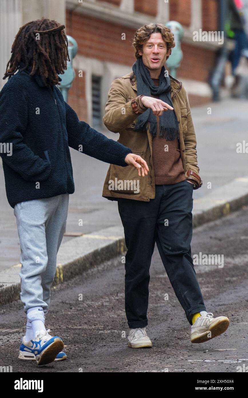 James Norton spara al Bob Marley Bio PIC Foto Stock