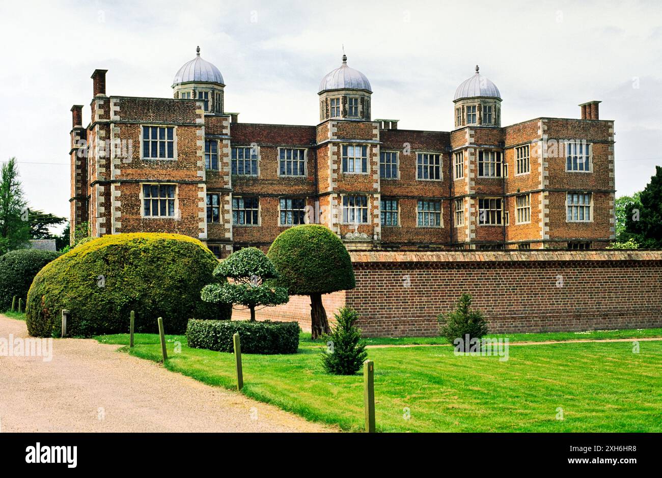 Elizabethan Tudor periodo Doddington Hall, vicino a Lincoln, Lincolnshire, Inghilterra. Costruito 1595 dall'architetto Robert Smythson. Foto Stock