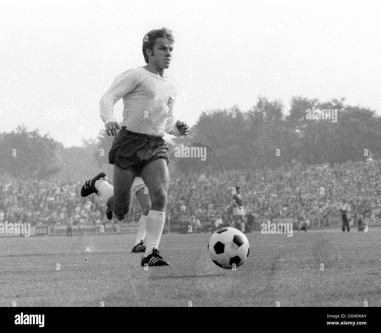 Rot - Weiss Oberhausen - Hamburger SV 8:1 / 26.09.1970 / Heinz Bonn (HSV) in azione [traduzione automatizzata] Foto Stock