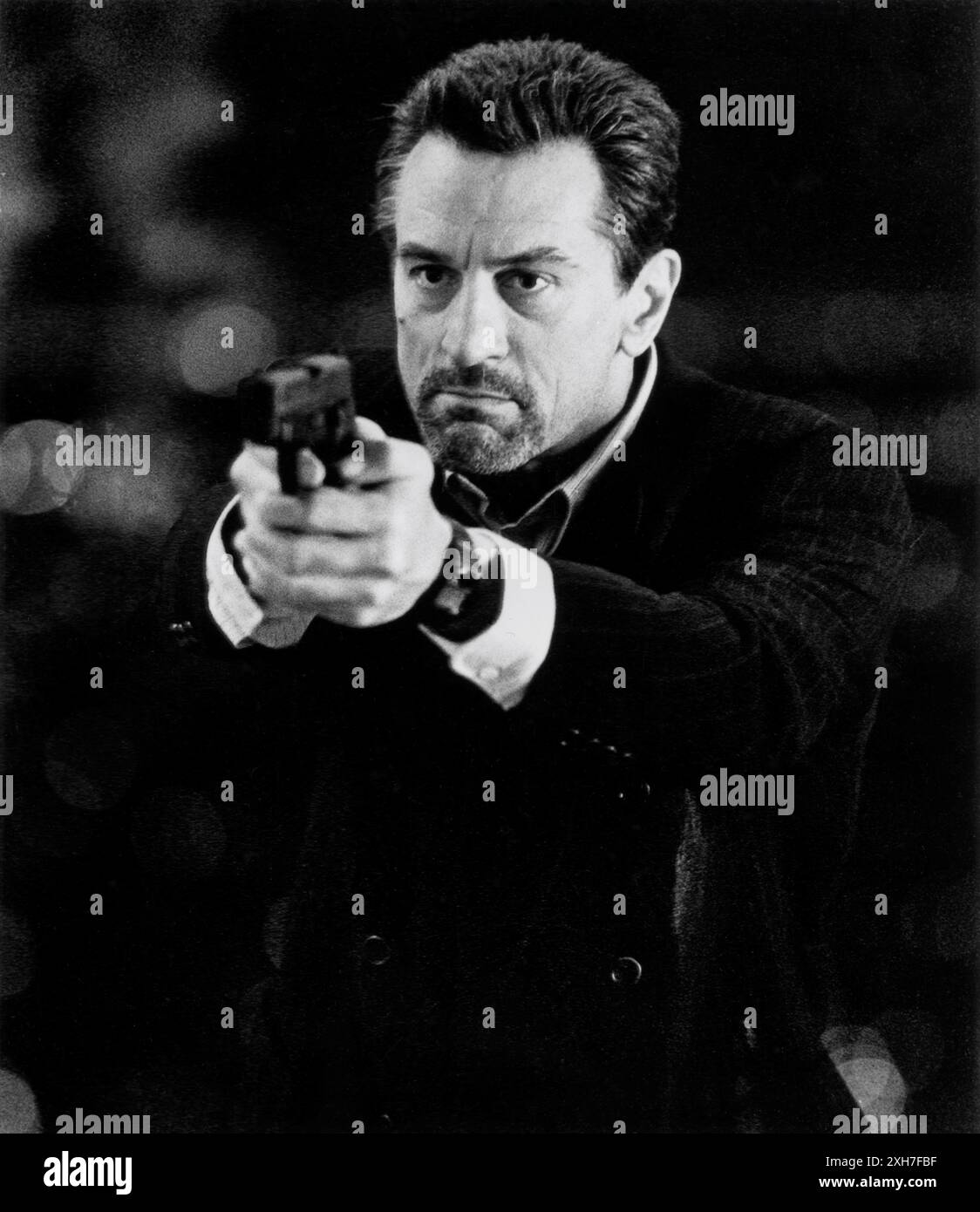 ROBERT DE NIRO in HEAT 1995 regista / scrittore MICHAEL MANN musica Elliot Goldenthal costume design Deborah L. Scott New Regency Productions / Forward Pass / Art Linson Productions / Monarchy Enterprises M.V. / Warner Bros Foto Stock