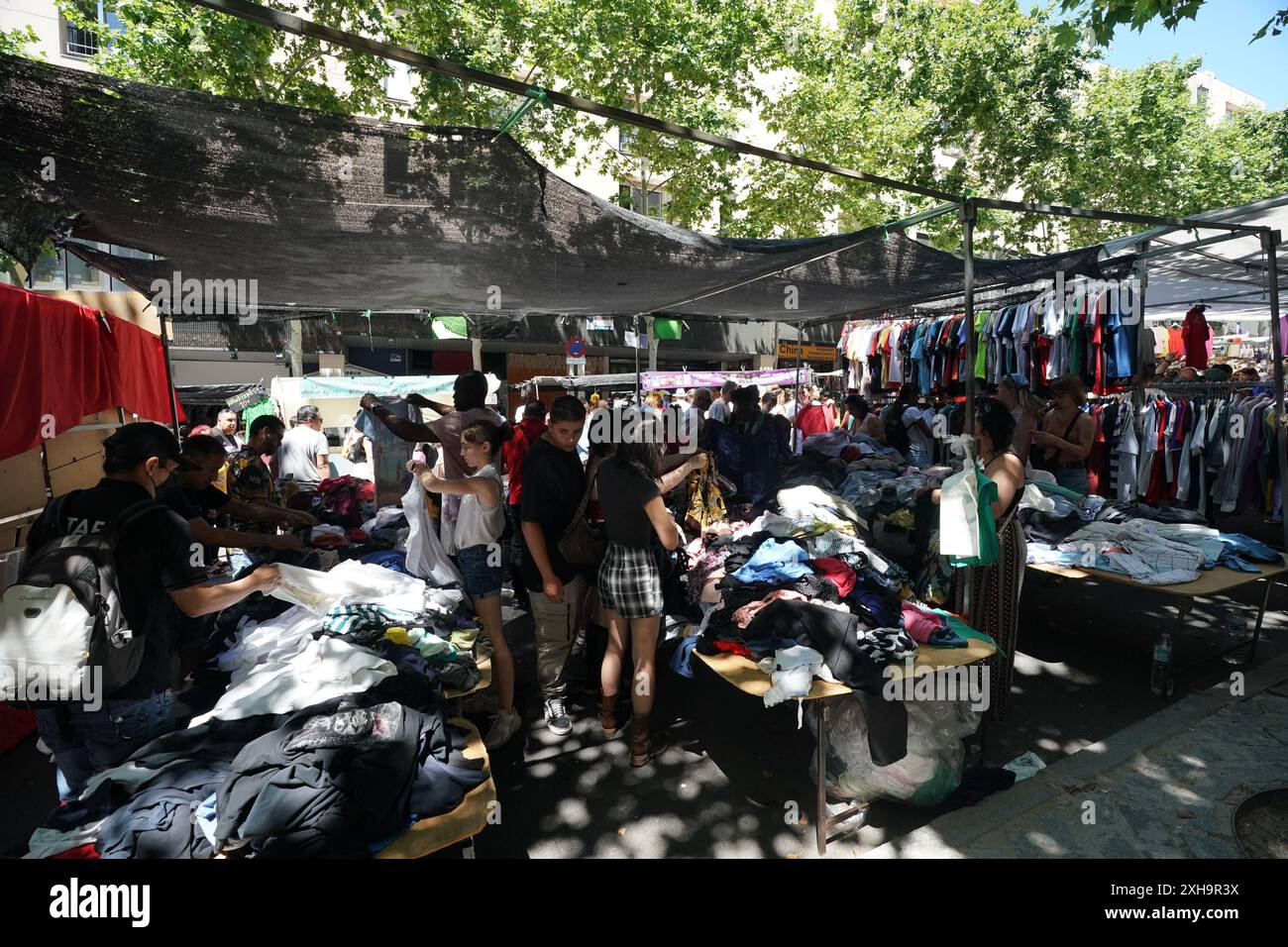 Il mercato delle pulci di El Rastro a Madrid, Spagna Foto Stock