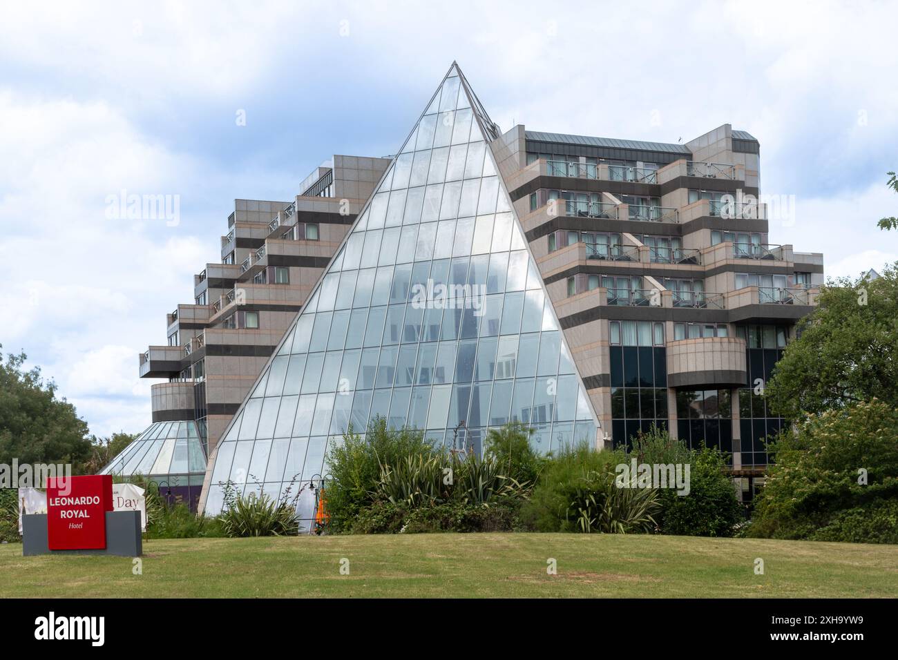 Leonardo Royal Hotel Southampton Grand Harbour sul lungomare della città di Southampton, Hampshire, Inghilterra, Regno Unito Foto Stock