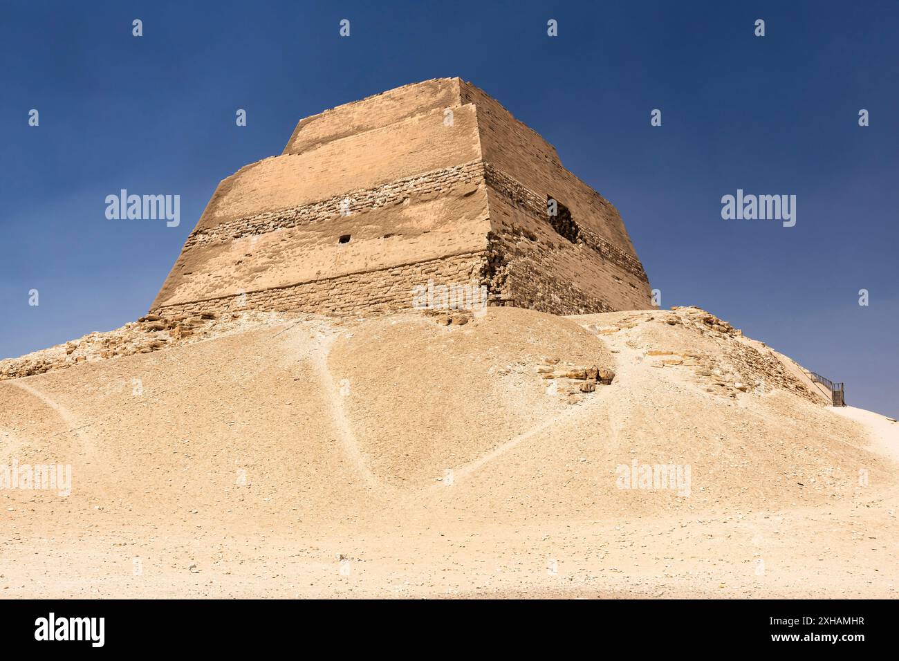 Meidum Pyramid(Maydum, Maidum, Meydum), Faraone Huni e Sneferu, Governatorato di beni Suef, Egitto, Nord Africa, Africa Foto Stock