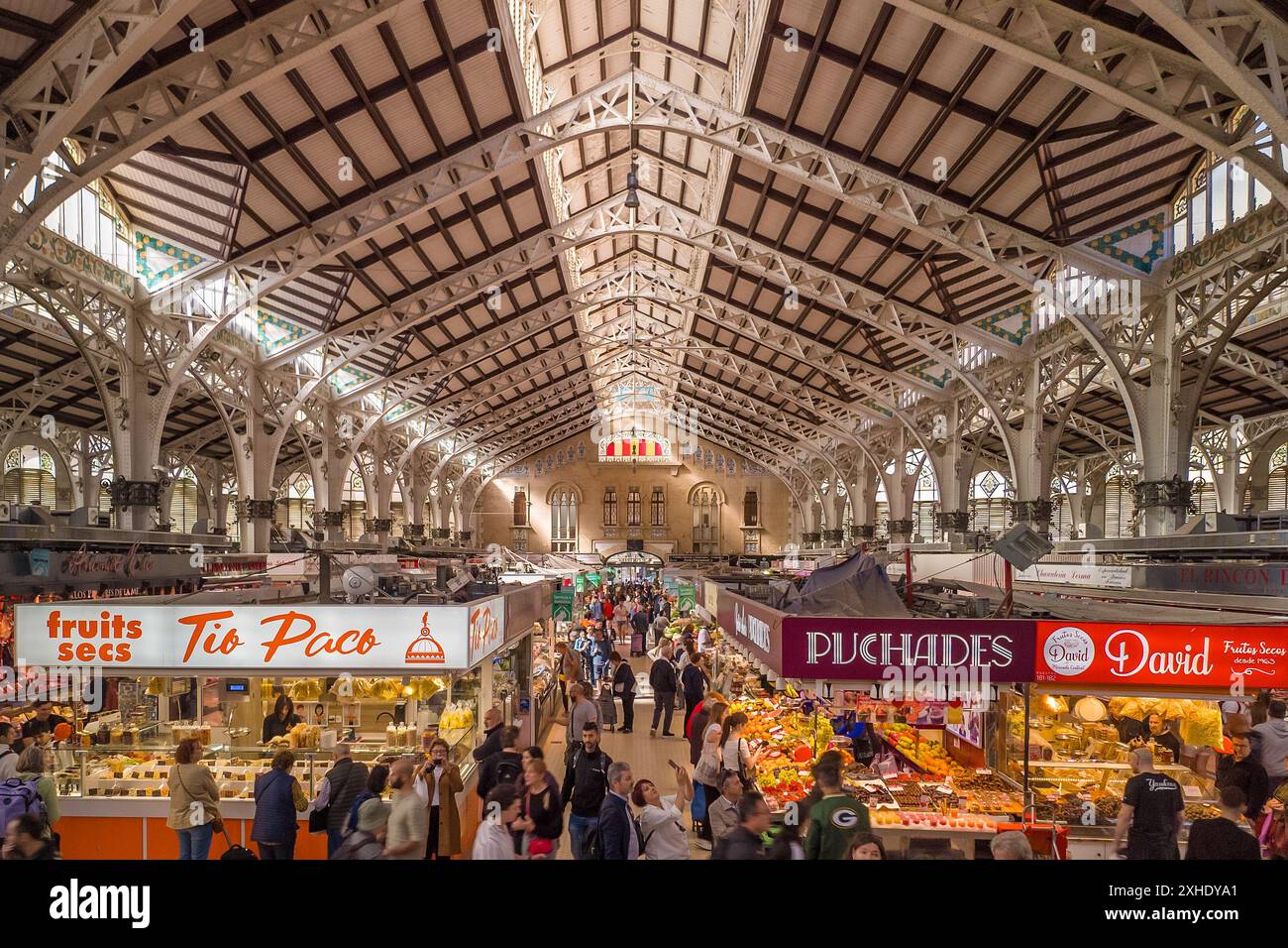 Vista interna del mercato centrale di Valencia, Spagna Foto Stock