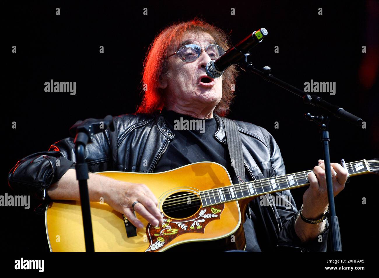 Maschine Dieter Birr live beim Berliner Rundfunk Open Air 2024 auf der Parkbühne Wuhlheide. Berlino, 13.07.2024 *** Machine Dieter Birr live al Berliner Rundfunk Open Air 2024 al Parkbühne Wuhlheide Berlin, 13 07 2024 foto:Xn.xKubelkax/xFuturexImagex br_4749 Foto Stock