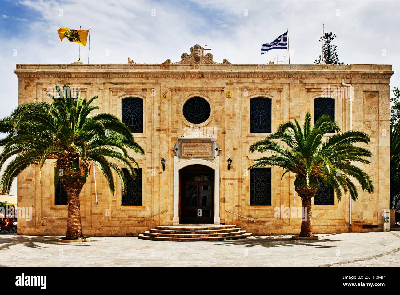 Esterno della chiesa di San Tito, Heraklion, isola di Creta, Grecia, Europa Foto Stock