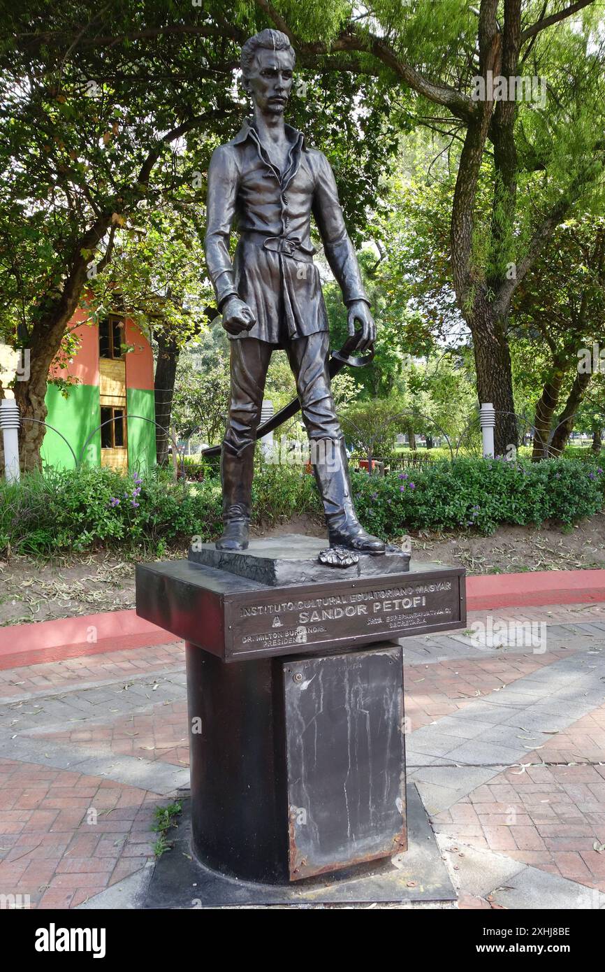 Monumento a Sándor Petőfi (poeta ungherese e rivoluzionario liberale), Parque El Ejido, Quito, Ecuador, Sud America Foto Stock