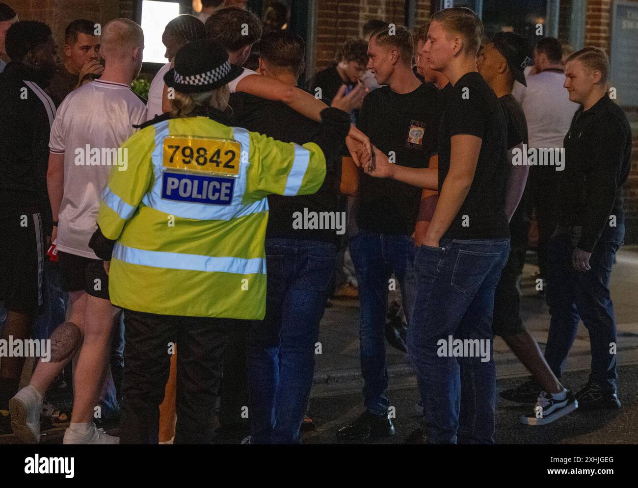 Brentwood Essex 14 luglio 2024 ha abbattuto i tifosi a Brentwood, Essex alla finale di Euro Cup tra Inghilterra e Spagna crediti: Ian Davidson/Alamy Live News Foto Stock