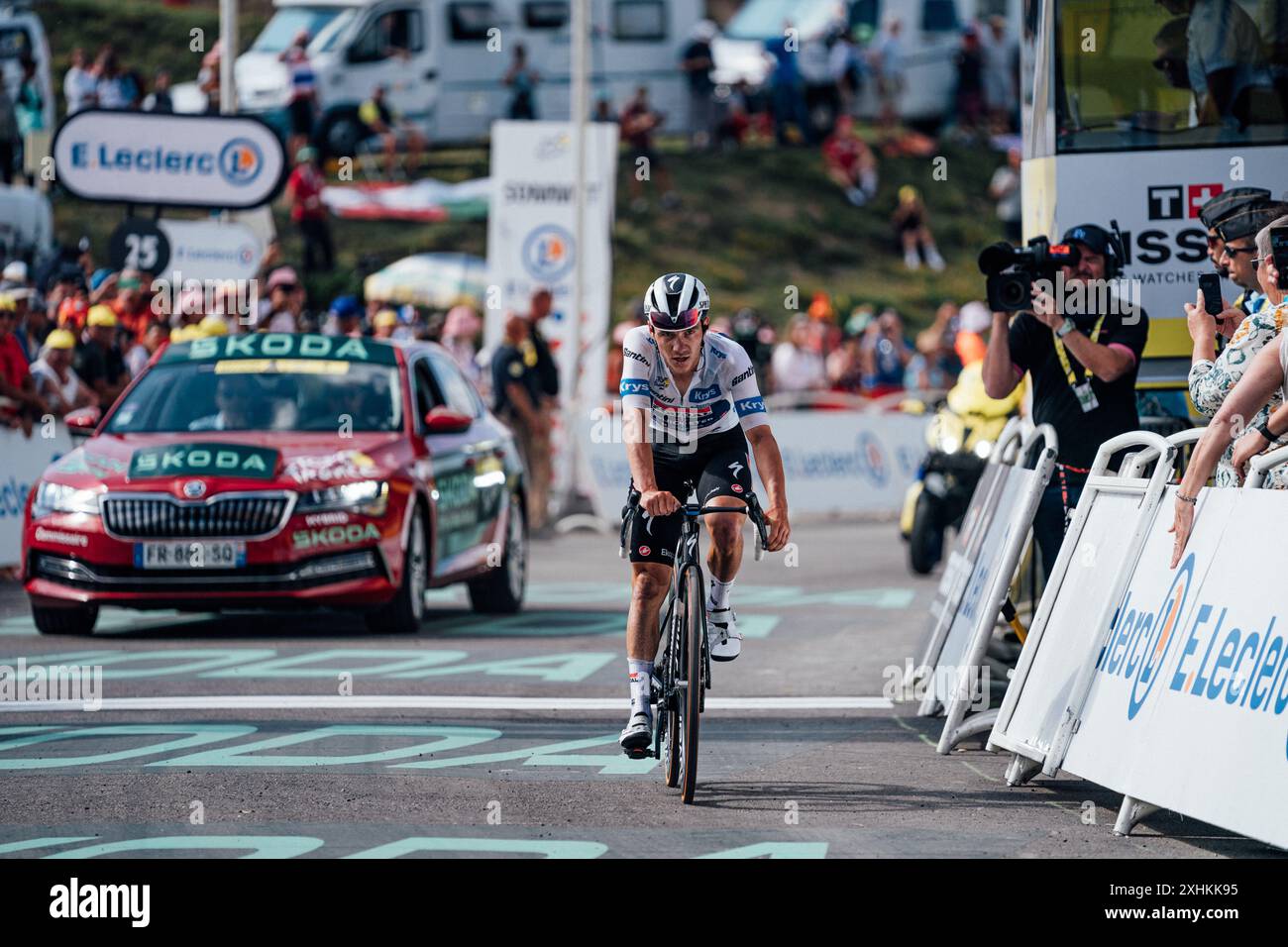 Foto di Zac Williams/SWpix.com - 14/07/2024 - Ciclismo - Tour de France 2024 - Stage 15, Loudenvielle - Plateau de Beille, Francia - Remco Evenepoel, Soudal Quickstep. Crediti: SWpix/Alamy Live News Foto Stock