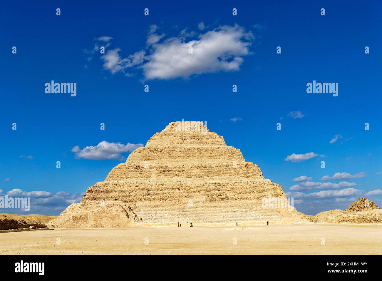 Egitto, basso Egitto, Saqqara, complesso funerario di Saqqara, patrimonio dell'umanità dell'UNESCO, la piramide a gradoni del re Djoser Foto Stock