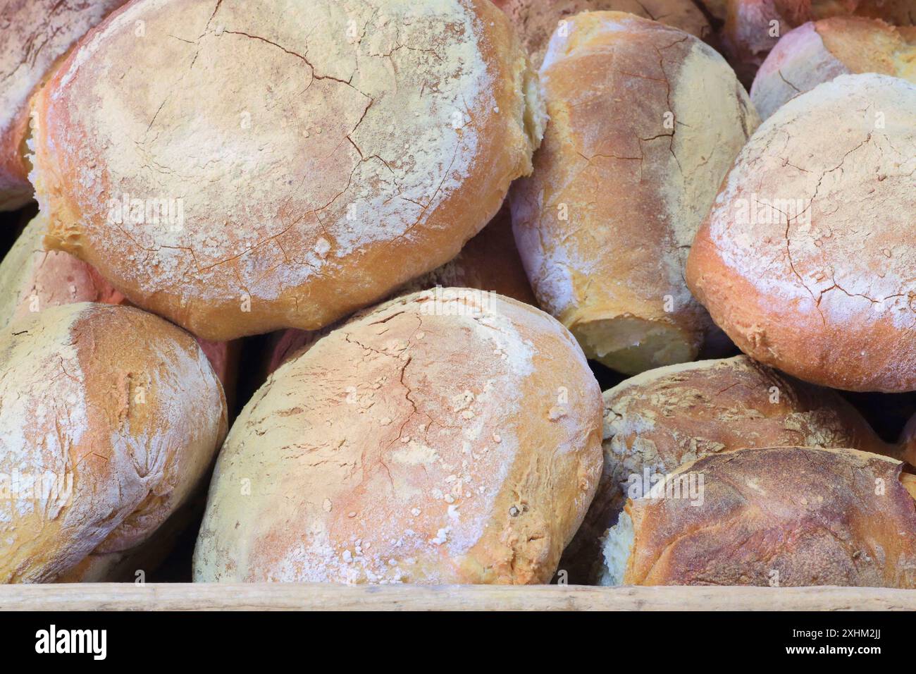 Malta, Haz Zebbug, secolare panetteria tal-conti, pane proveniente dal forno a legna Foto Stock