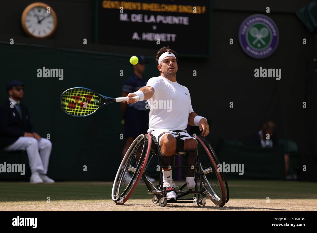 Lo spagnolo Martin De la Puente ha concluso il secondo posto nella finale di singolare maschile a Wimbledon 2024. Foto Stock