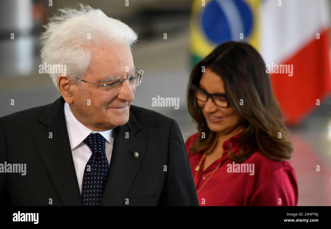 Visita di sergio mattarella presidente italiano Brasilia df, 07/15/2024 - presidente/italia/sergio/mattarella/visita/presidente/lula - il presidente luiz inacio lula da silva ha ricevuto una visita dal presidente italiano sergio mattarella per discutere di questioni bilaterali, presso il Palazzo do Planalto, a Brasilia DF, la mattina di questo lunedì 15. Foto: Andre Violatti/ATO Press/IMAGO GERAL visita di sergio mattarella presidente italia Brasilia Brasil Copyright: XANDREVIOLATTIx Foto Stock