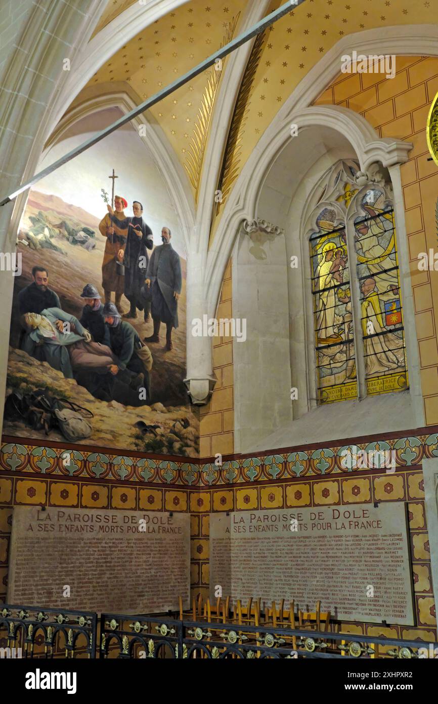 Francia, Giura, Dole, Notre Dame collegiata, cappella delle vittime della prima guerra mondiale Foto Stock