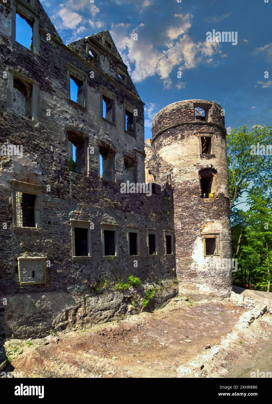 Il castello di Świny - un tempo gord, come roccaforte esisteva già nel V secolo - che assicurava il passo di montagna di Lubawecki, il sito Foto Stock