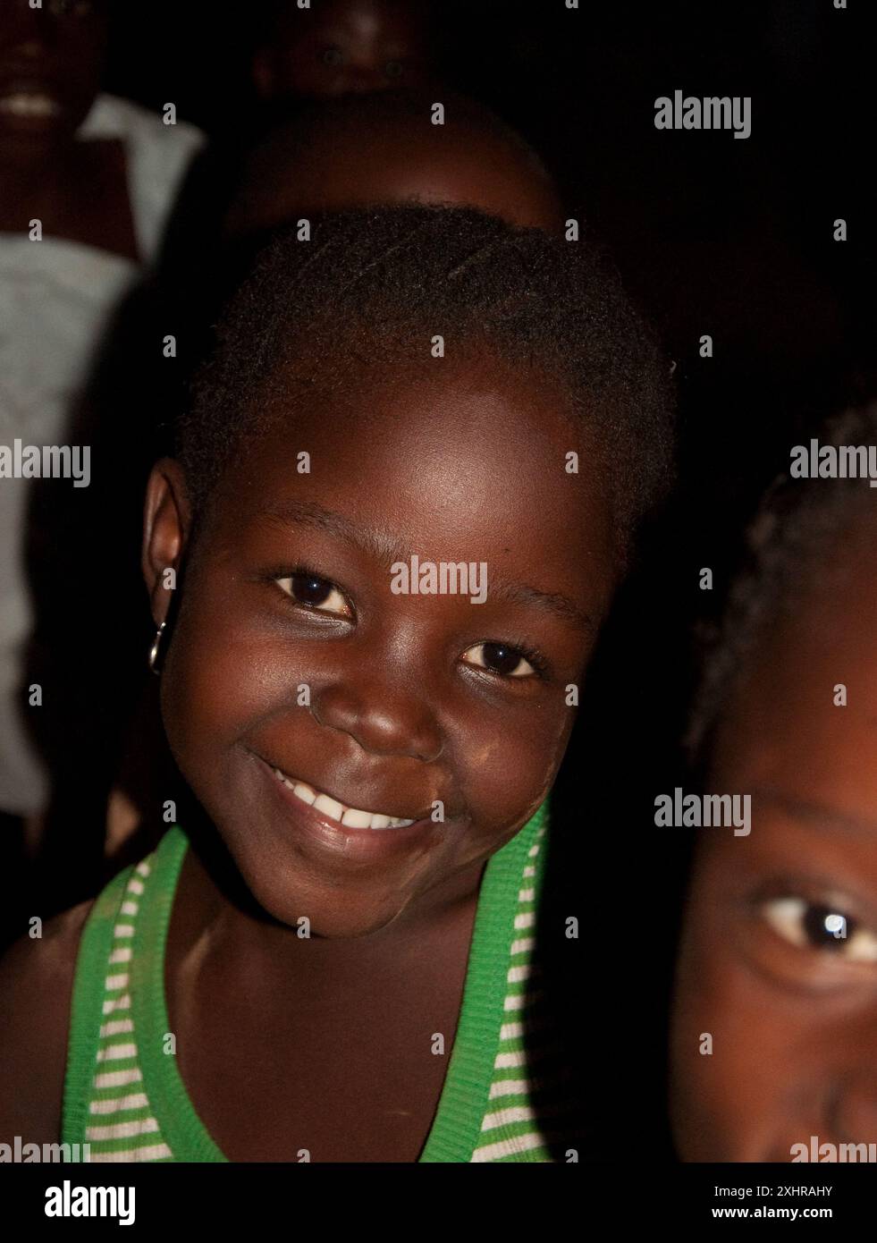 Bambini in occasione di un matrimonio tradizionale, Kaduna, stato di Kaduna, Nigeria Foto Stock