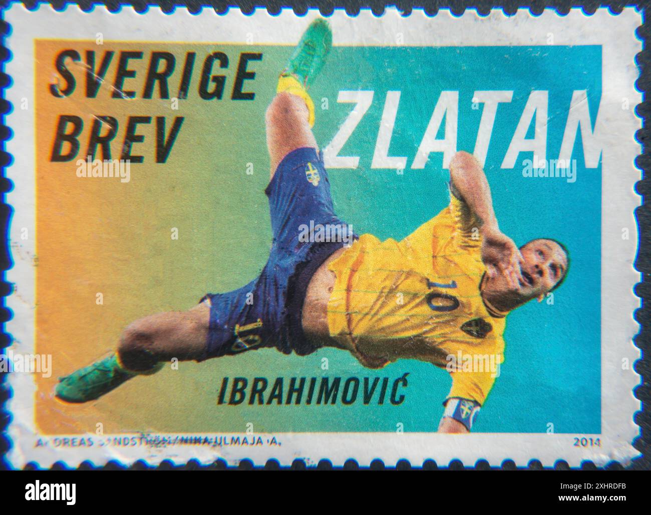 Zlatan Ibrahimovic, un famoso calciatore svedese. Ritratto su un francobollo svedese Foto Stock
