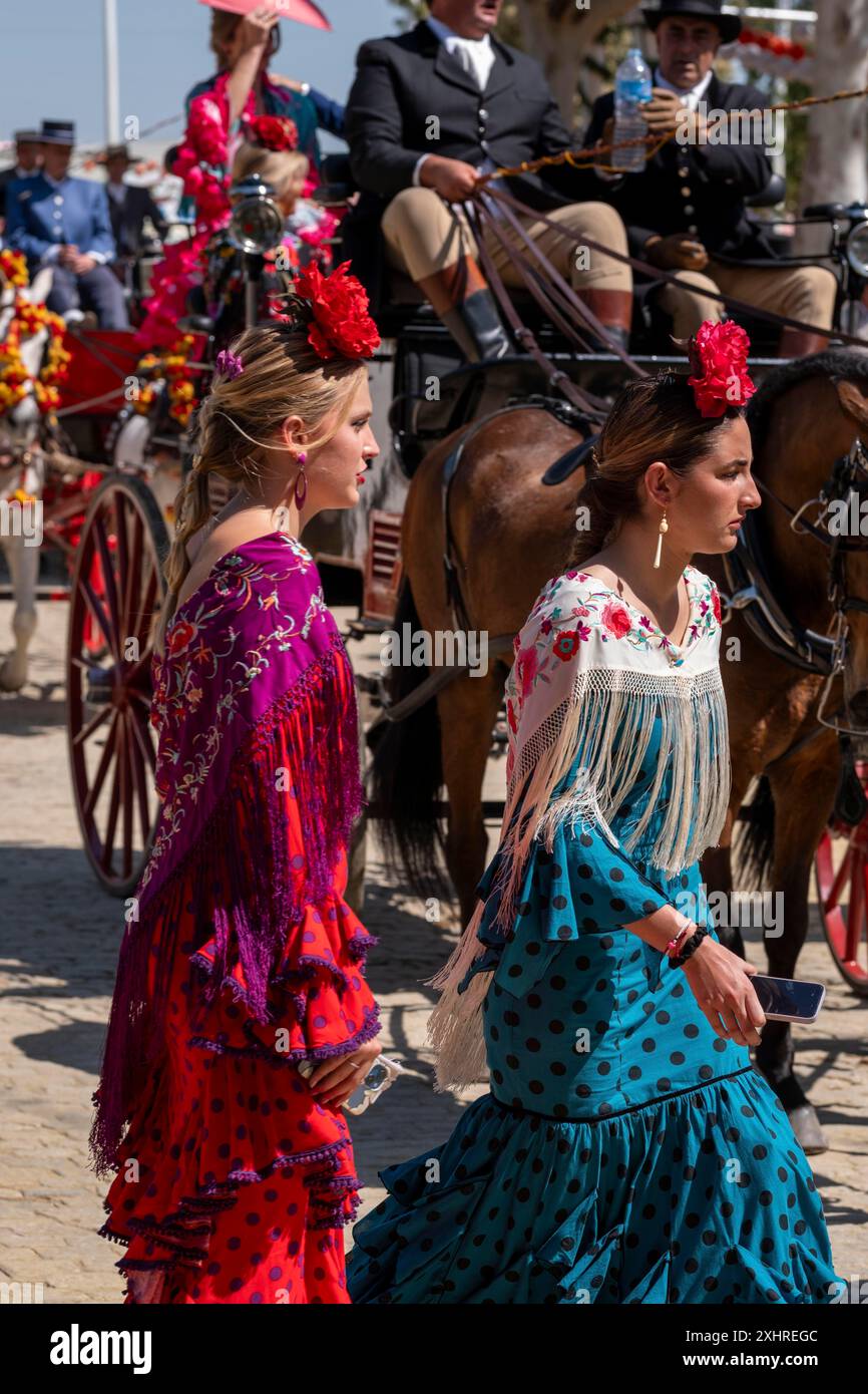 Fiera di aprile nella città di Siviglia, una tradizione che si svolge ogni anno nella capitale andalusa in Spagna Foto Stock