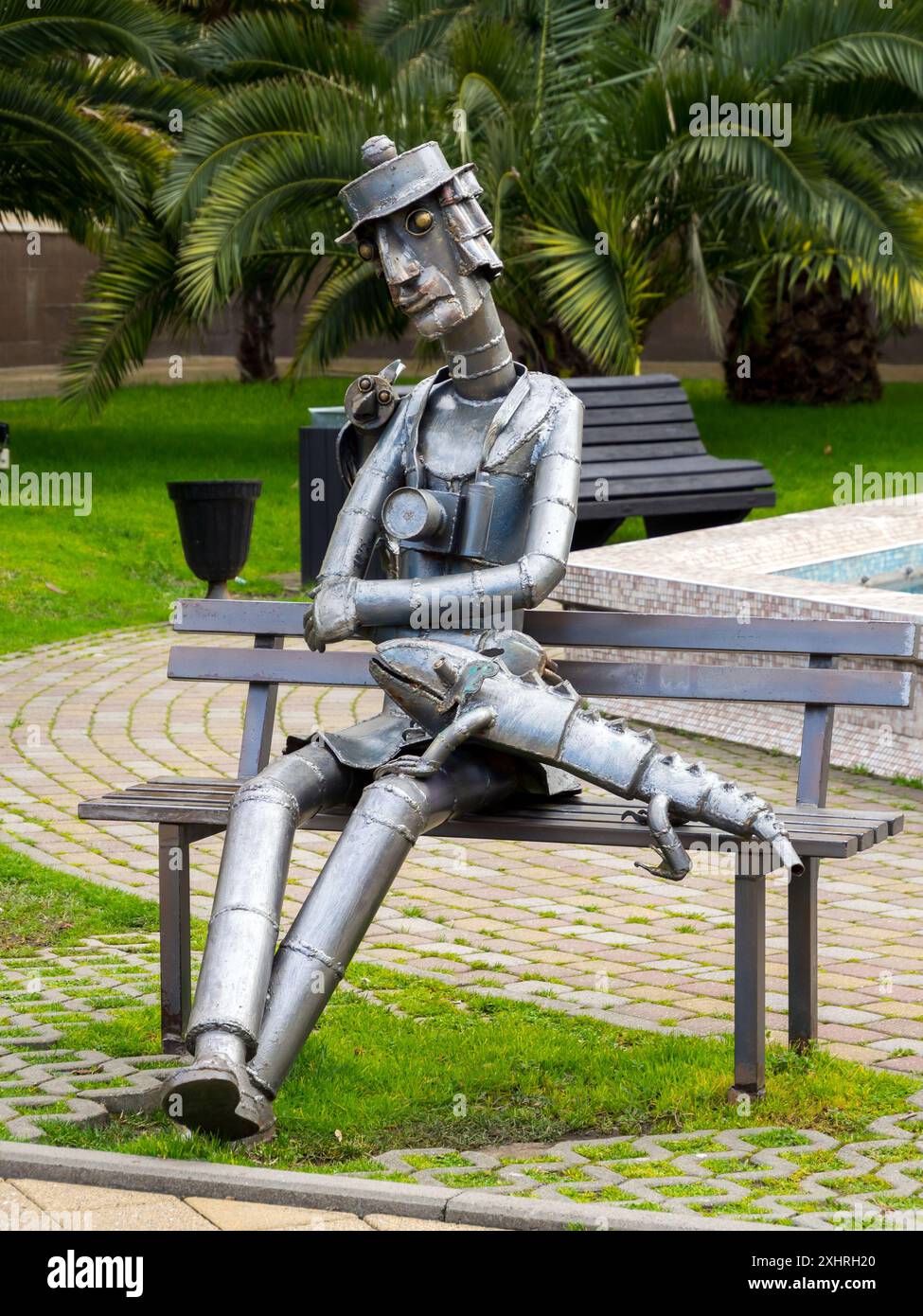 Sochi, Russia - 23 febbraio 2023: Composizione scultorea "fotografo Gosha", Arts Square, Sochi Foto Stock