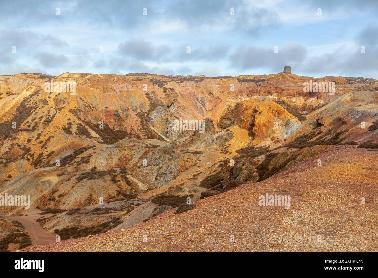 Parys Mountain, una vecchia miniera di rame nei pressi di Amlwch sull'isola di Anglesey (Ynys Mon), che è stata estesamente estratta nel XVIII secolo, ma nei primi anni di lavorazione Foto Stock