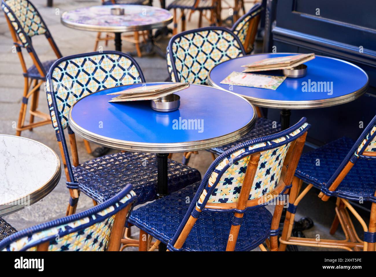 Brasserie le Nesle, Rue de Nesle e Rue Dauphine, Parigi, Francia Foto Stock