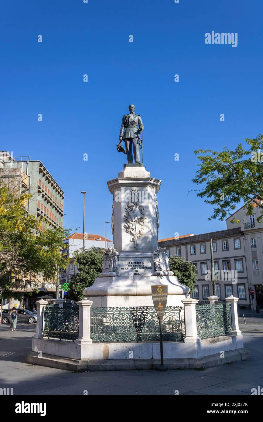 Monumento al re Dom Pedro V a Prac da Batalha, Porto Foto Stock