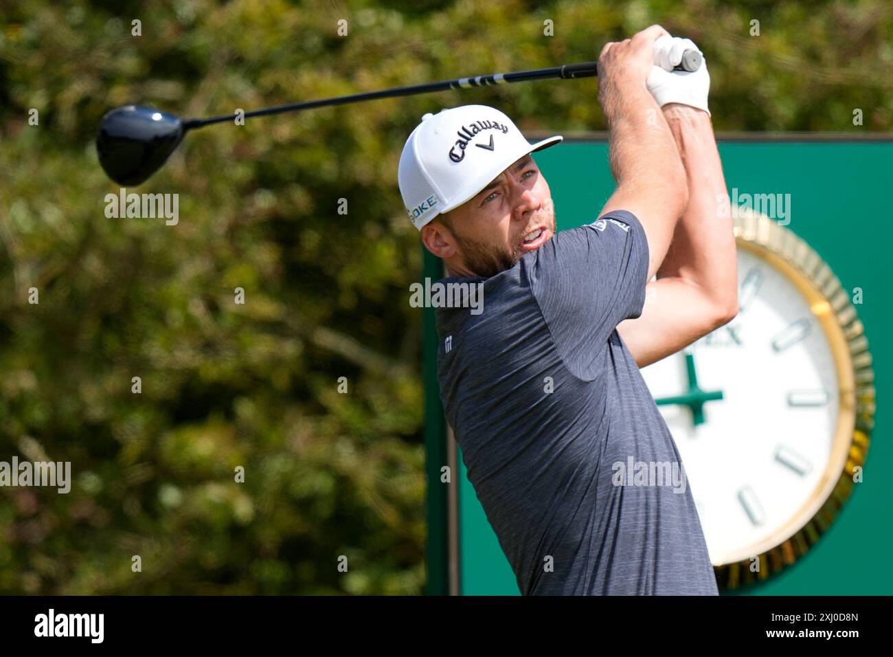 15 luglio 2024; Royal Troon Golf Club, Troon, South Ayrshire, Scozia; Open Championship Practice Day; Sam Burns gioca dal dodicesimo tee Foto Stock