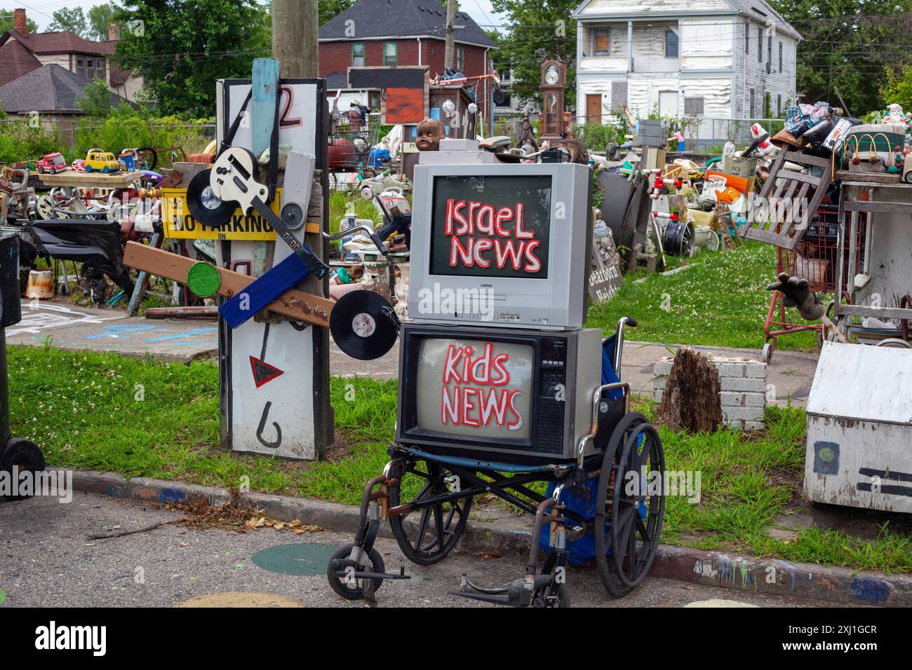 Detroit Michigan -- The Heidelberg Project, un progetto di arte pubblica all'aperto in un quartiere depresso di Detroit creato dall'artista Tyree Guyton. Guyto Foto Stock