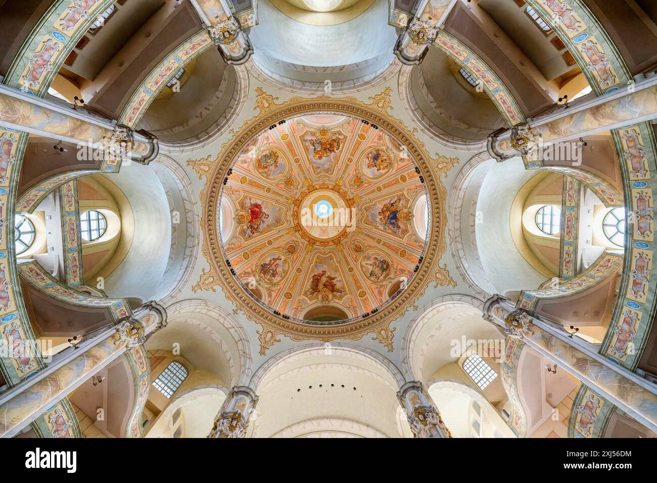 Chiesa luterana barocca di nostra Signora, vista interna della cupola, Dresda, Sassonia, Germania Foto Stock