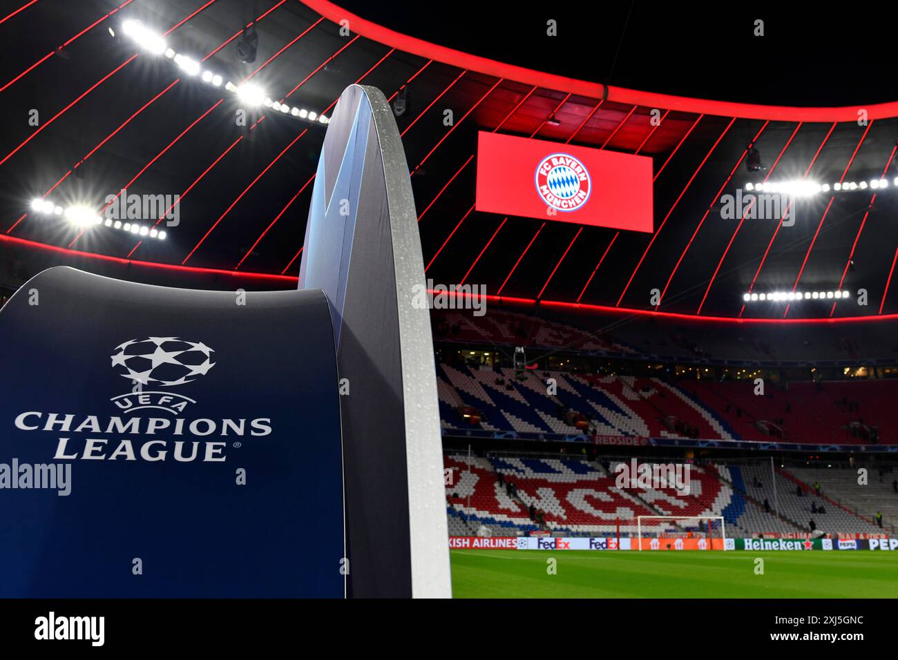 Arch, Arch, Road to London, tabellone segnapunti, logo, Champions League, CL, Allianz Arena, Monaco di Baviera, Germania Foto Stock