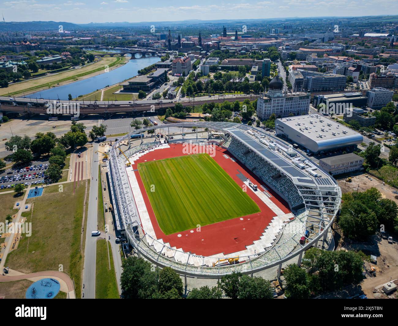 La capitale dello stato, Dresda, sta trasformando lo stadio in un moderno e polifunzionale centro sportivo ed eventi per sport competitivi e popolari. Foto Stock
