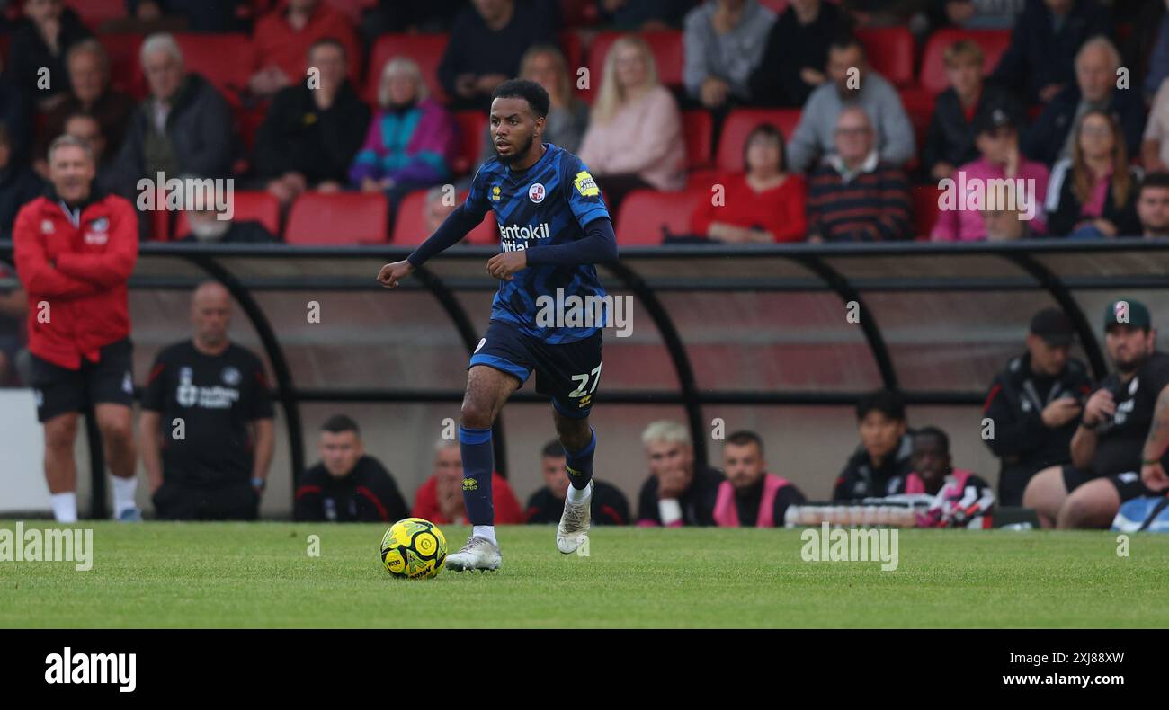 Rafiq Khaleel di Crawley Town durante la pre-stagione amichevole tra Lewes e Crawley Town al Dripping Pan. Foto Stock