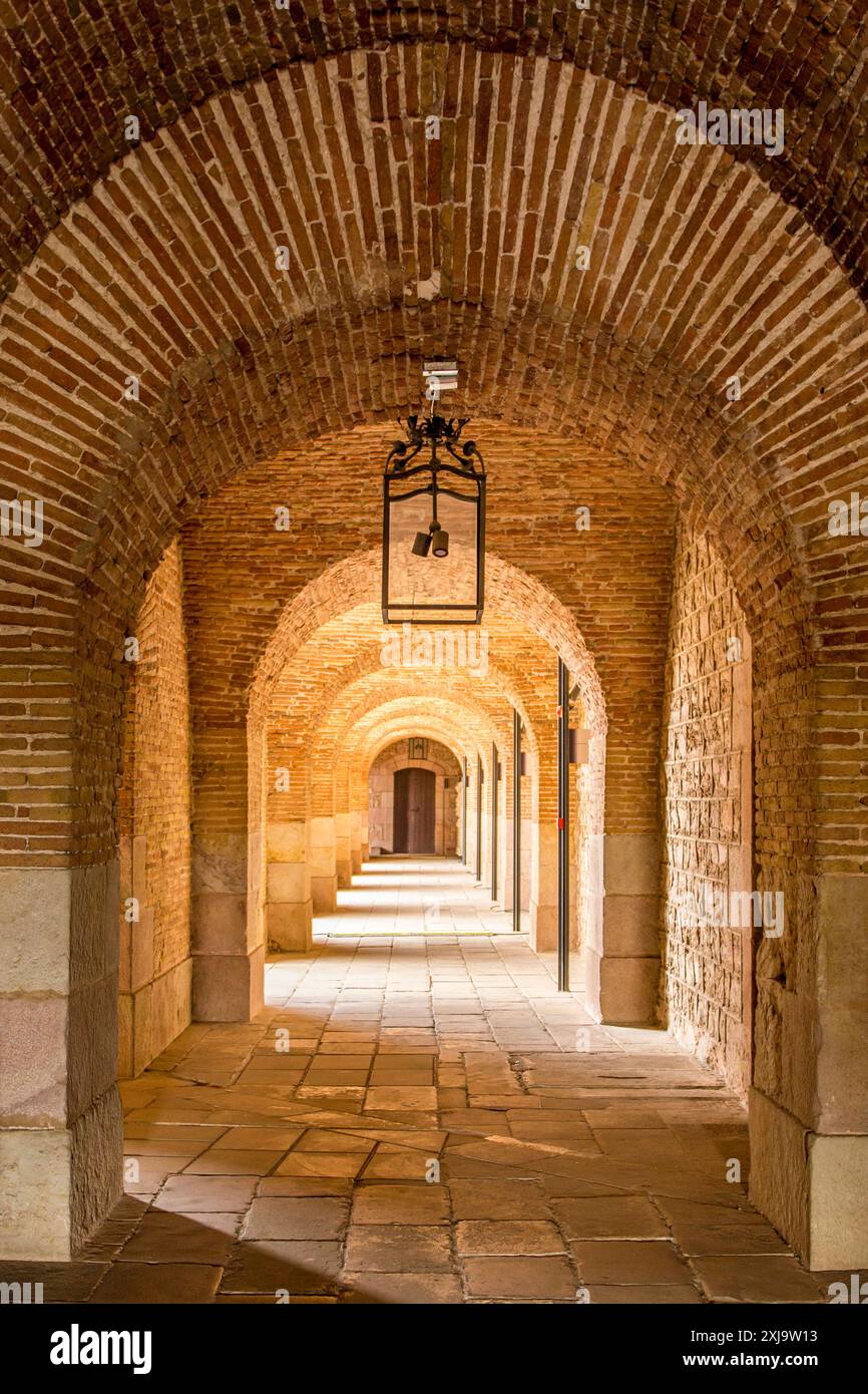 Castello di Montjuic vecchia fortezza militare sul Monte Montjuic con vista sulla città, Barcellona, Catalogna, Spagna, Europa Copyright: MichaelxDeFreitas 796- Foto Stock