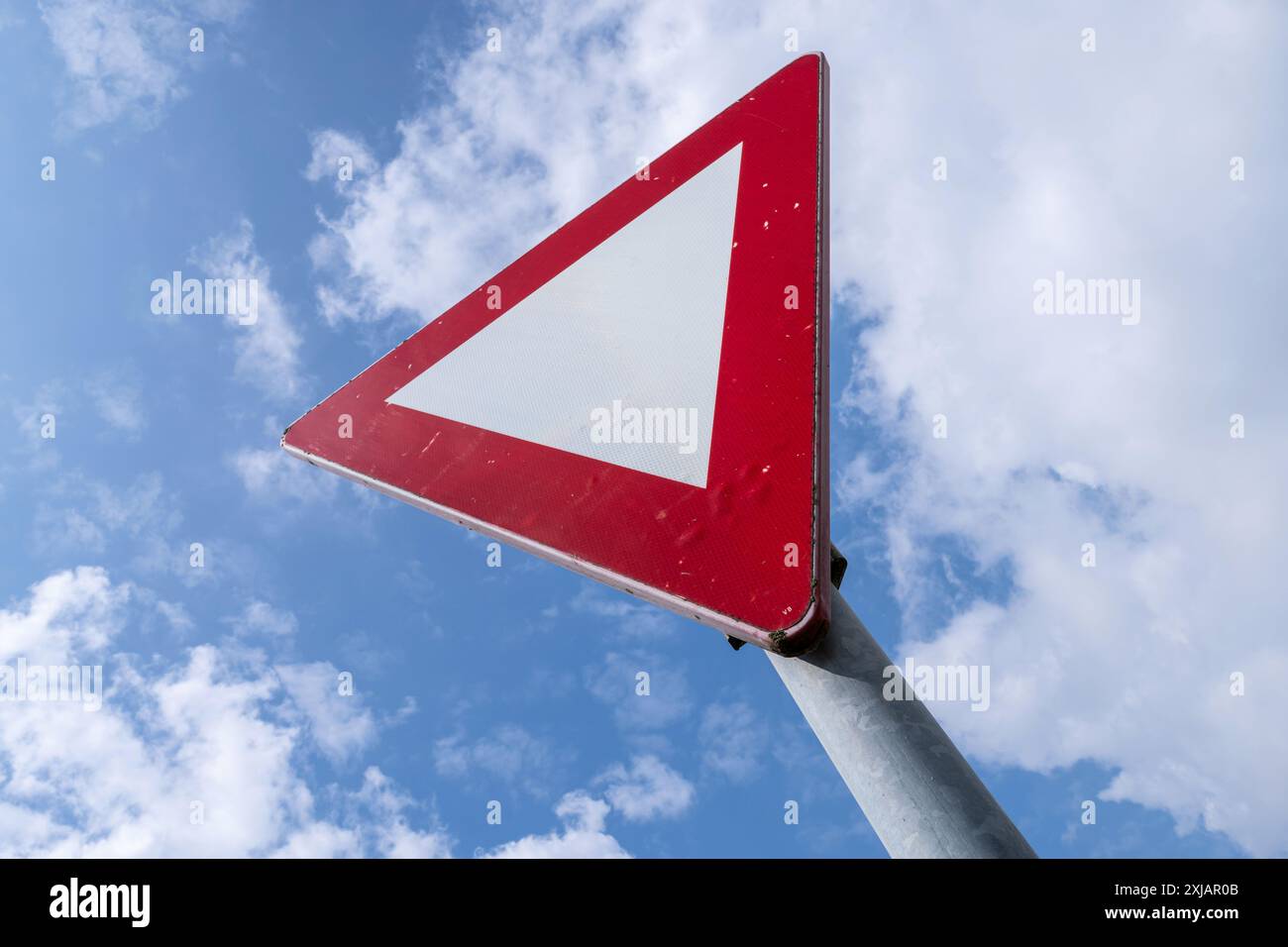 Dutch cartello stradale: dare modo Foto Stock