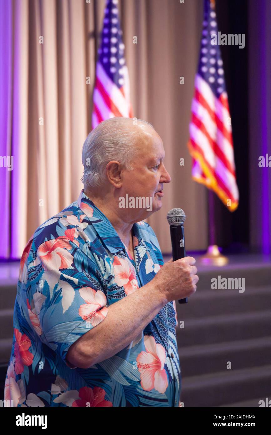 Pat Williams, il magico sognatore di Orlando, muore dalla polmonite virale a 84 anni Foto Stock