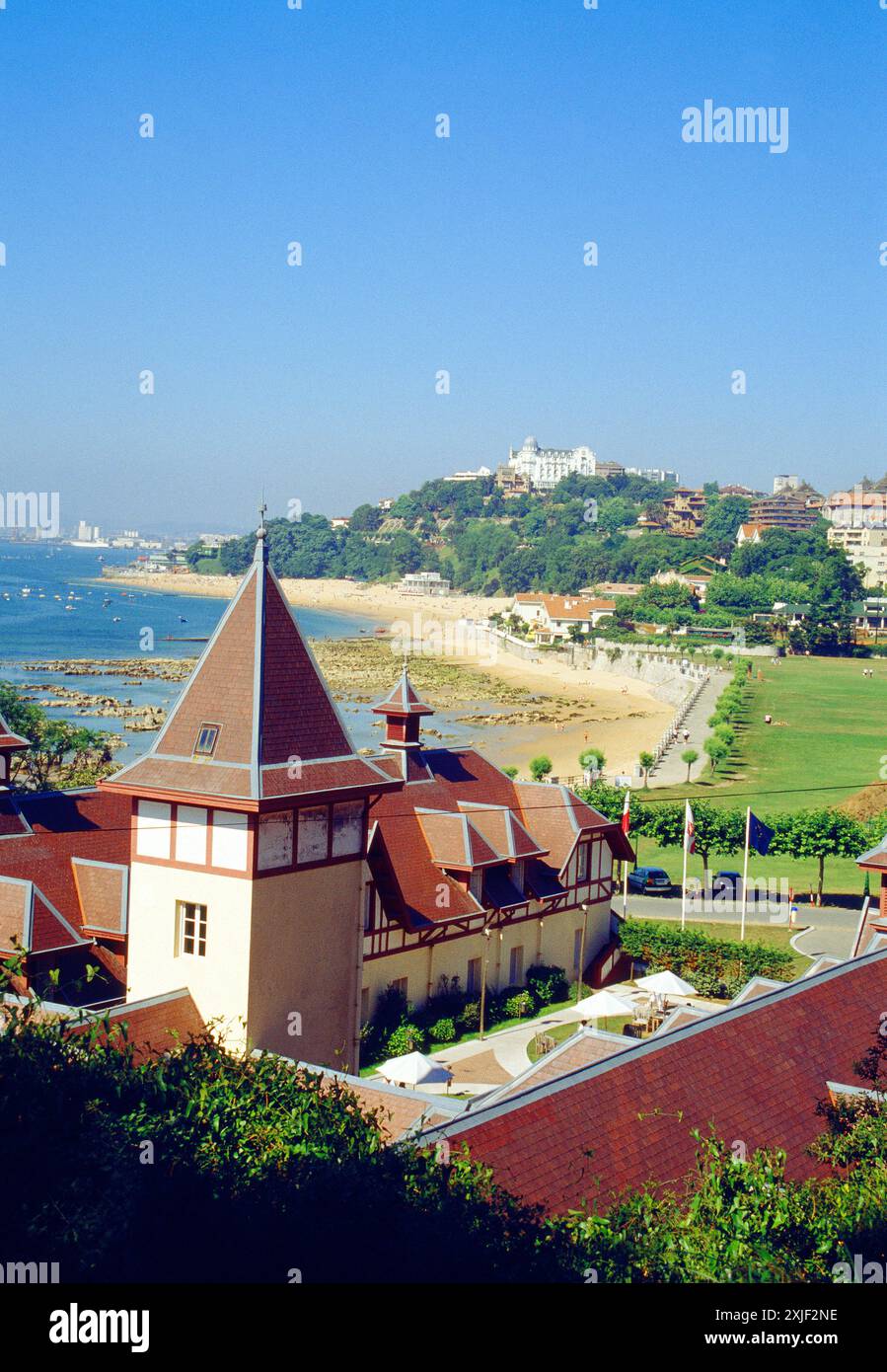 Caballerizas Reales e Spiaggia di Magdalena. La Magdalena, Santander, Spagna. Foto Stock