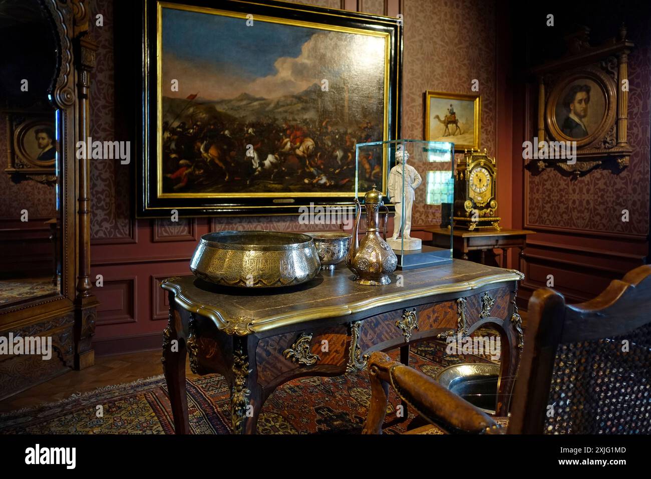 Interno di Studiolo Giammartino nel Kasteel van Gaasbeek, castello medievale ma ristrutturato nel XIX secolo, Lennik, Brabante fiammingo, Belgio Foto Stock