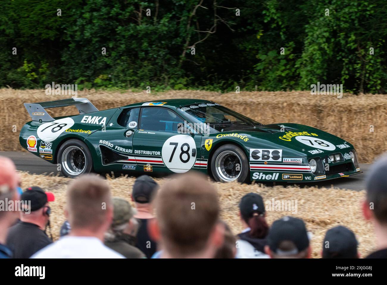 1979 Ferrari 512 BB LM guida la pista di arrampicata in salita all'evento Motorsport Goodwood Festival of Speed 2024, Regno Unito. Auto da corsa di le Mans Foto Stock