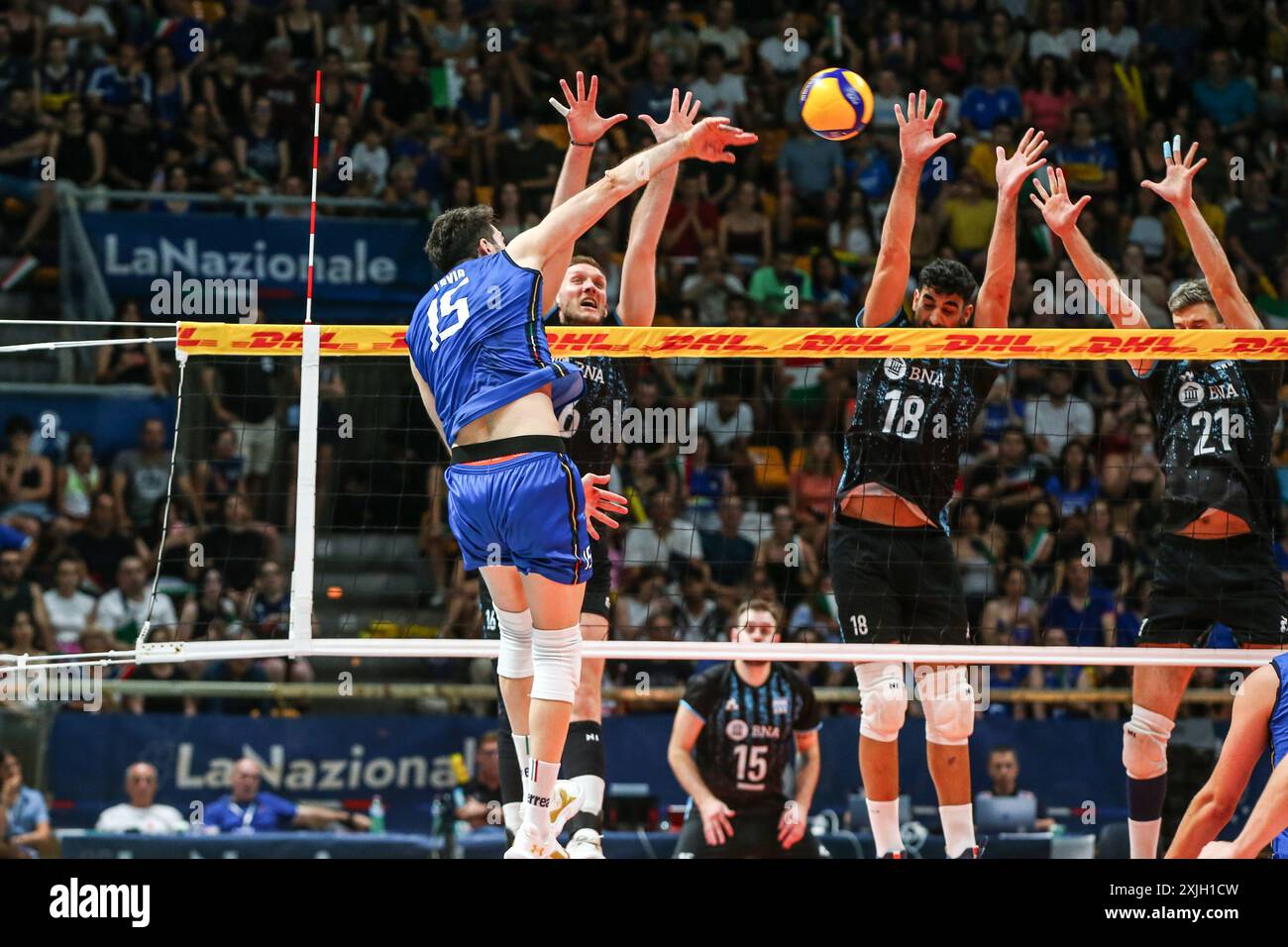 Daniele Lavia durante test match - Italia vs Argentina, test match di pallavolo a Bologna, 18 luglio 2024 Foto Stock