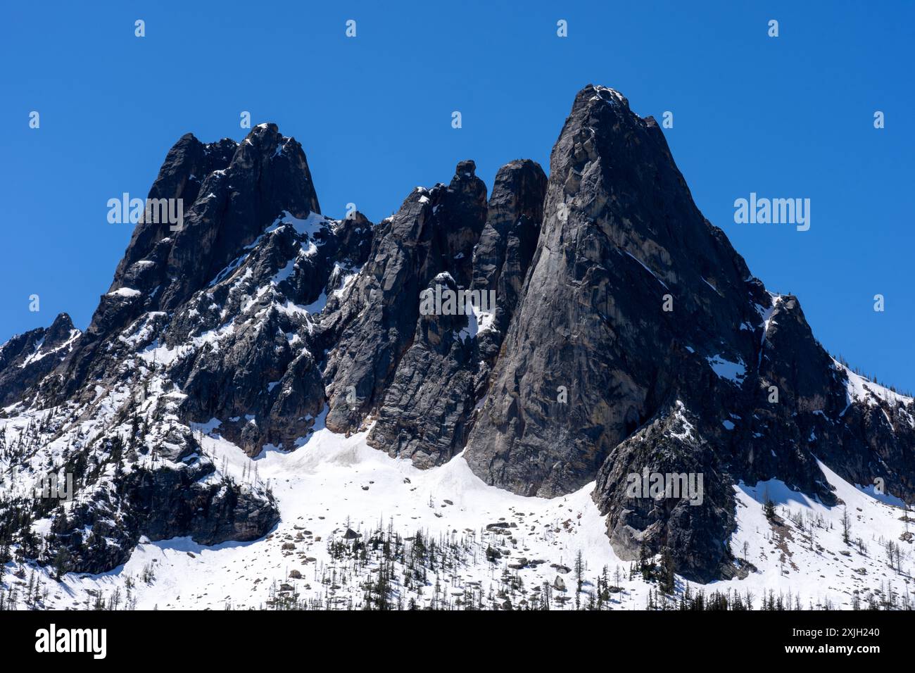 North Cascades Scenic Highway, Washington Pass Overlook, Washington, Stati Uniti. Liberty Bell Mountain. Foto Stock