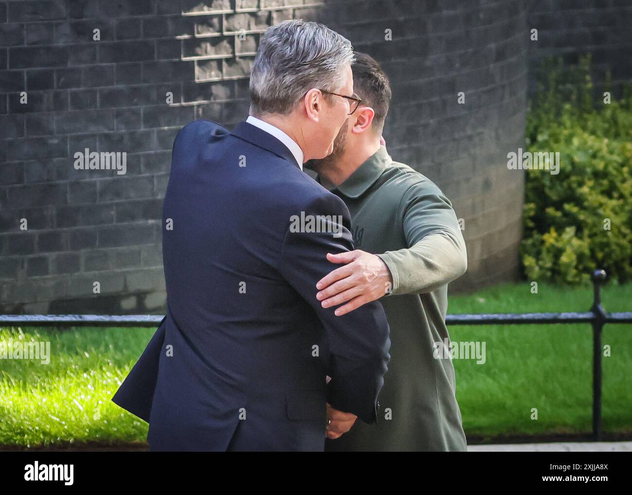 Londra, 19 luglio 2024. Sir Keir Starmer, primo Ministro del Regno Unito, dà il benvenuto oggi a Downing Street a Londra a Volodymyr Zelenskyy, Presidente dell'Ucraina. Crediti: Imageplotter/Alamy Live News Foto Stock