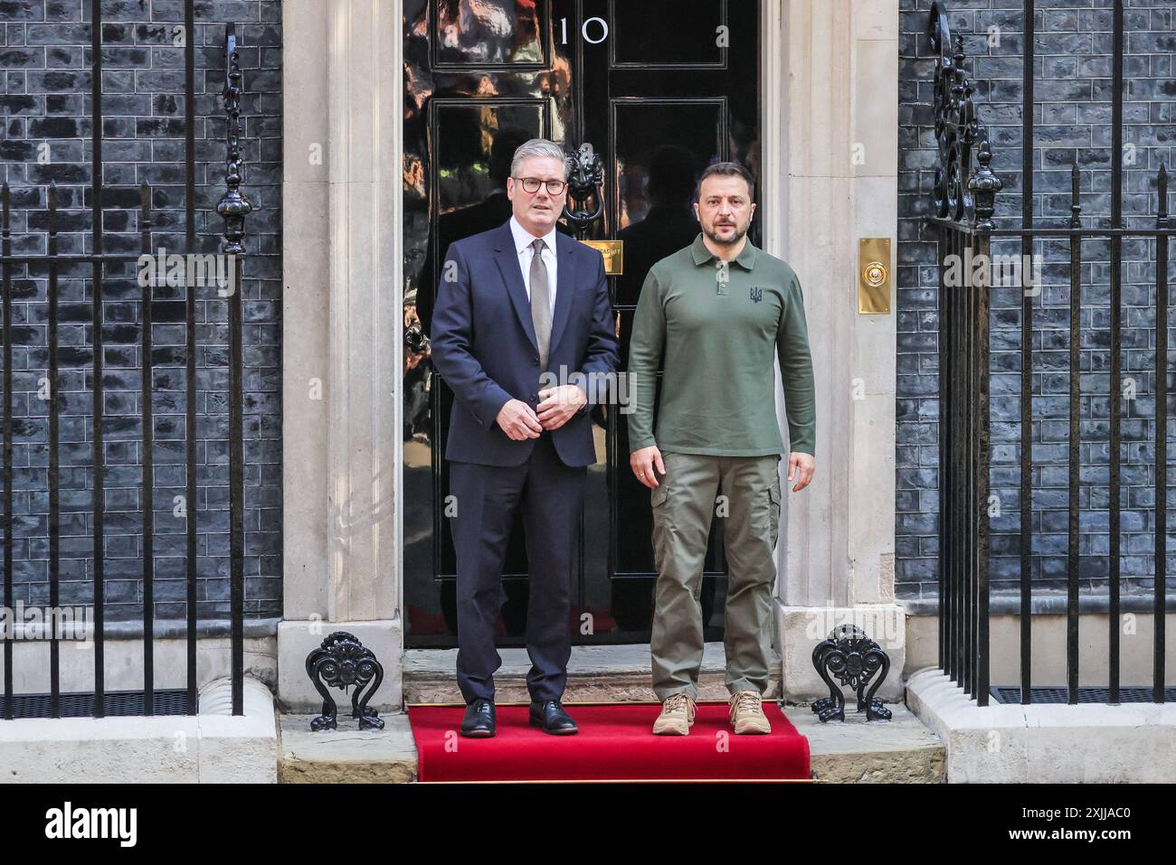 Londra, 19 luglio 2024. Sir Keir Starmer, primo Ministro del Regno Unito, dà il benvenuto oggi a Downing Street a Londra a Volodymyr Zelenskyy, Presidente dell'Ucraina. Crediti: Imageplotter/Alamy Live News Foto Stock