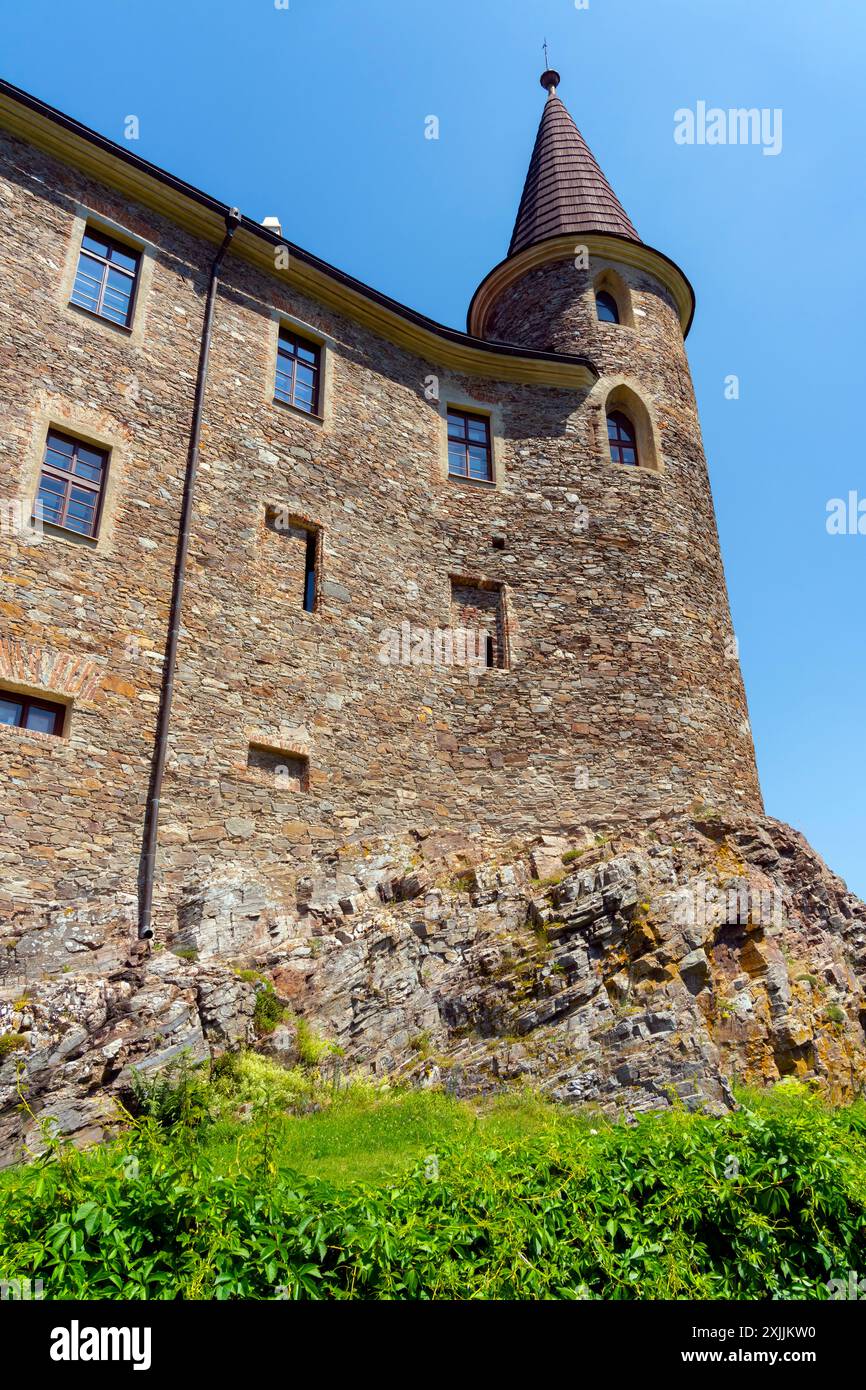 Castello di Kasperk (Hrad Kasperk), Repubblica Ceca. Il castello di Kasperk è un castello medievale situato ai piedi del Parco Nazionale di Sumava. Con la sua elevazione Foto Stock