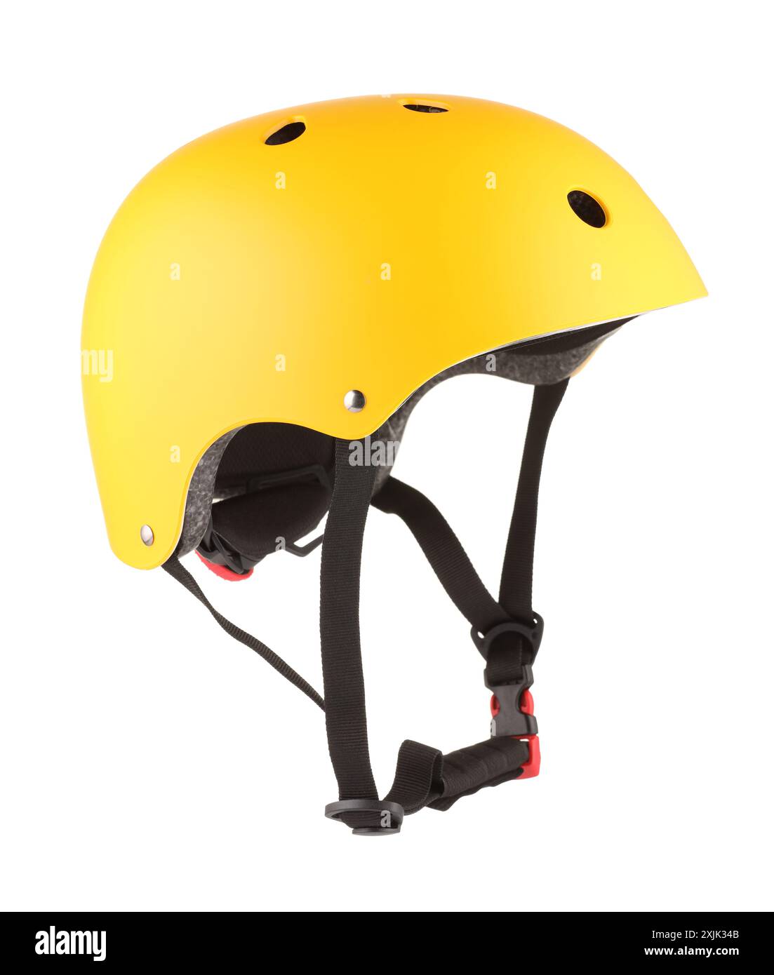 Un casco protettivo giallo isolato su bianco Foto Stock