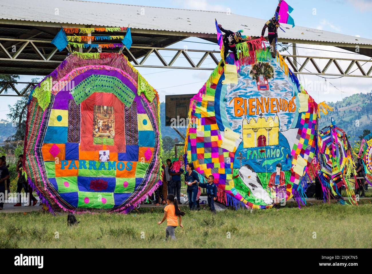 festival degli aquiloni giganti, - comete giganti -, Sumpango, Repubblica del Guatemala, America centrale Foto Stock