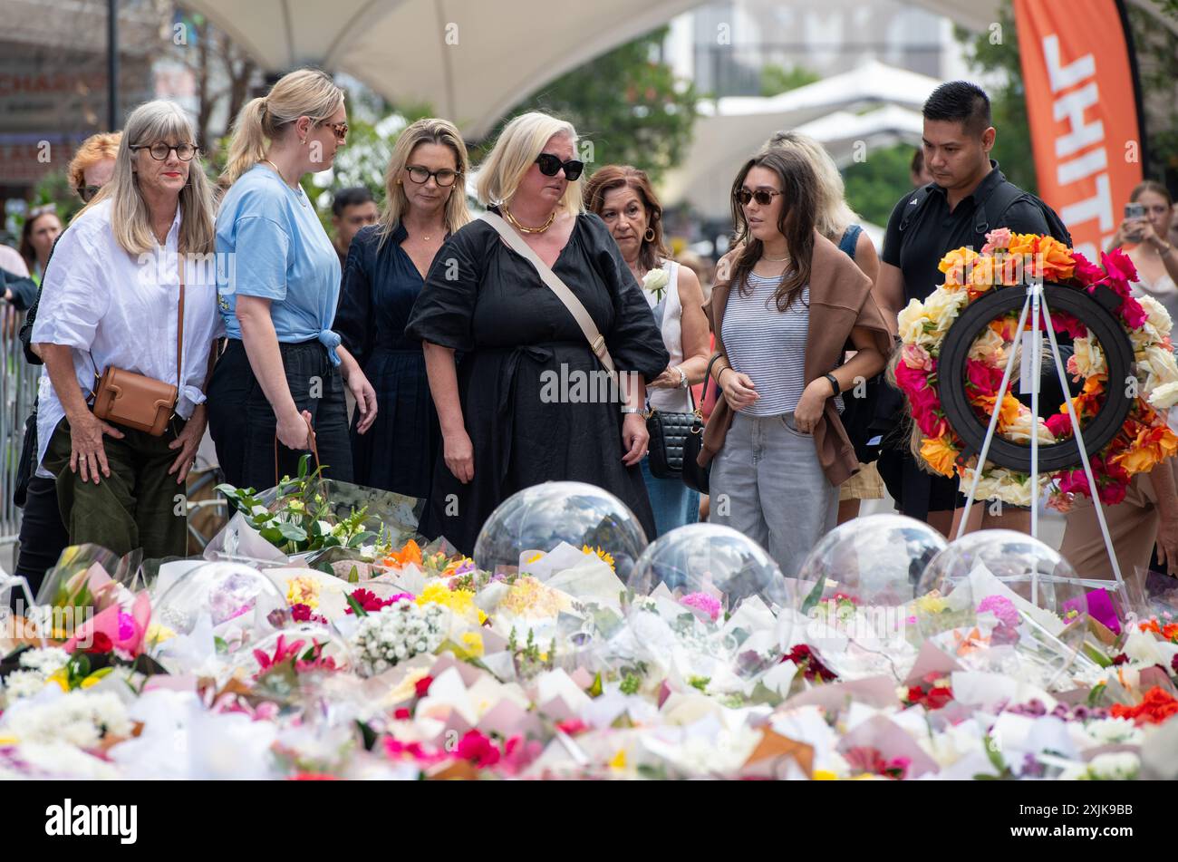 Bondi Junction, Westfields Stabbing Memorial Foto Stock