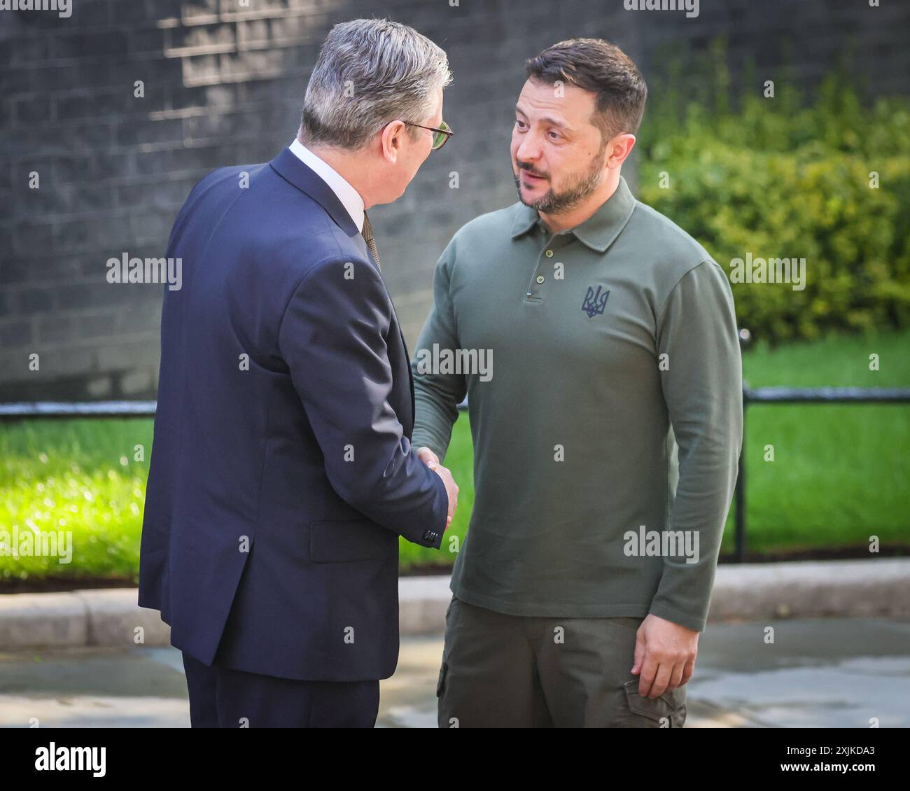 Londra, 19 luglio 2024. Sir Keir Starmer, primo Ministro del Regno Unito, dà il benvenuto oggi a Downing Street a Londra a Volodymyr Zelenskyy, Presidente dell'Ucraina. Crediti: Imageplotter/Alamy Live News Foto Stock
