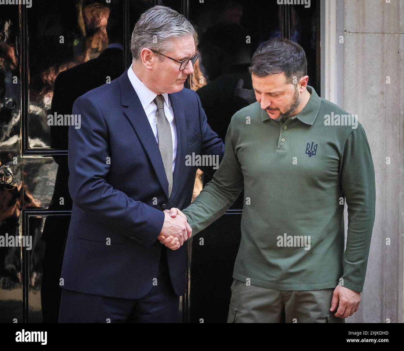 Londra, 19 luglio 2024. Sir Keir Starmer, primo Ministro del Regno Unito, dà il benvenuto oggi a Downing Street a Londra a Volodymyr Zelenskyy, Presidente dell'Ucraina. Crediti: Imageplotter/Alamy Live News Foto Stock