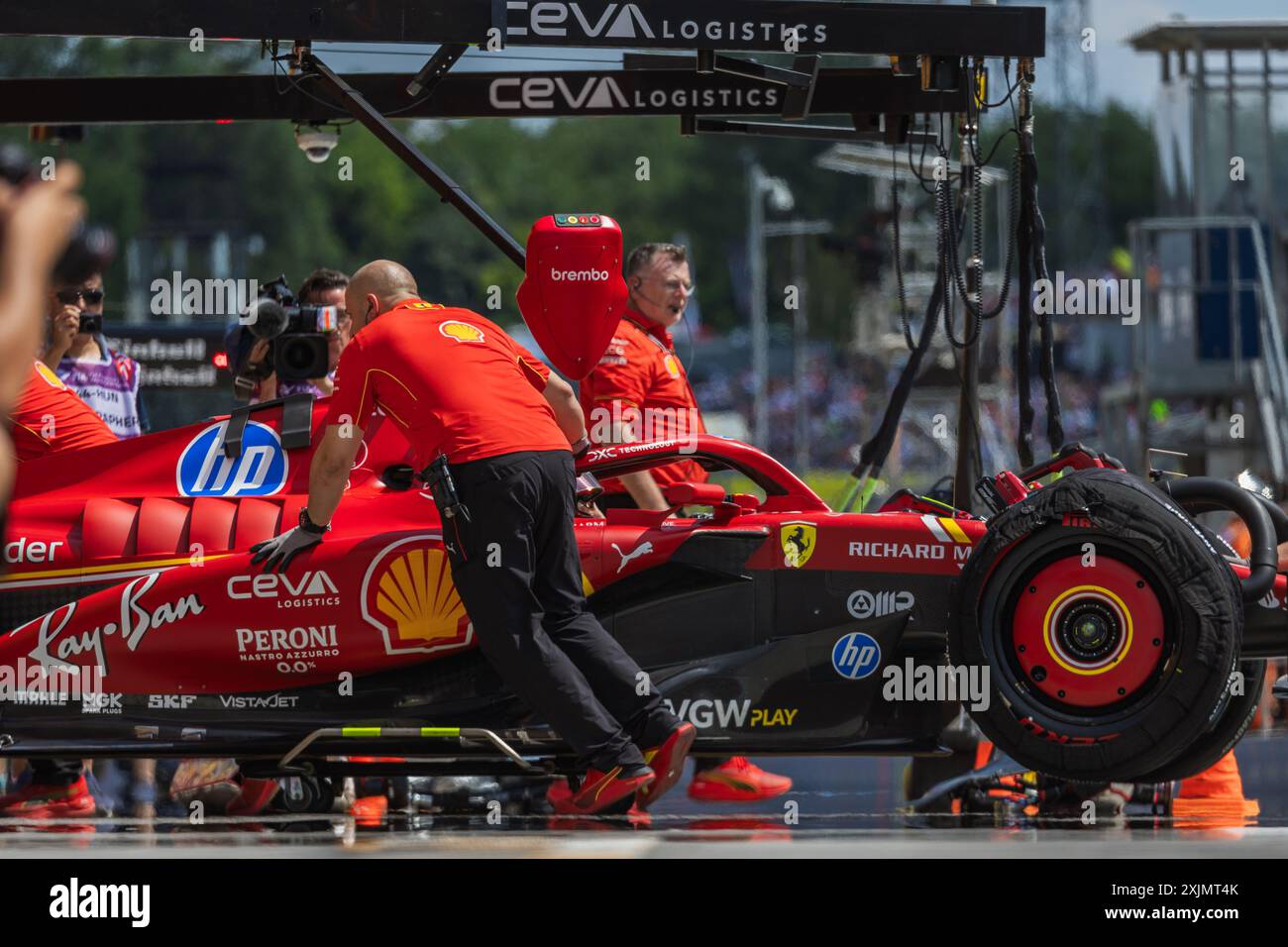 Hungaroring, Mogyorod, Ungheria. 19.luglio.2024; Charles Leclerc di Monaco e Scuderia Ferrari durante il Gran Premio d'Ungheria di Formula 1 Foto Stock